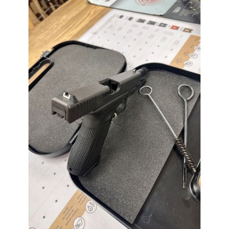 GLOCK 17 9x19 2